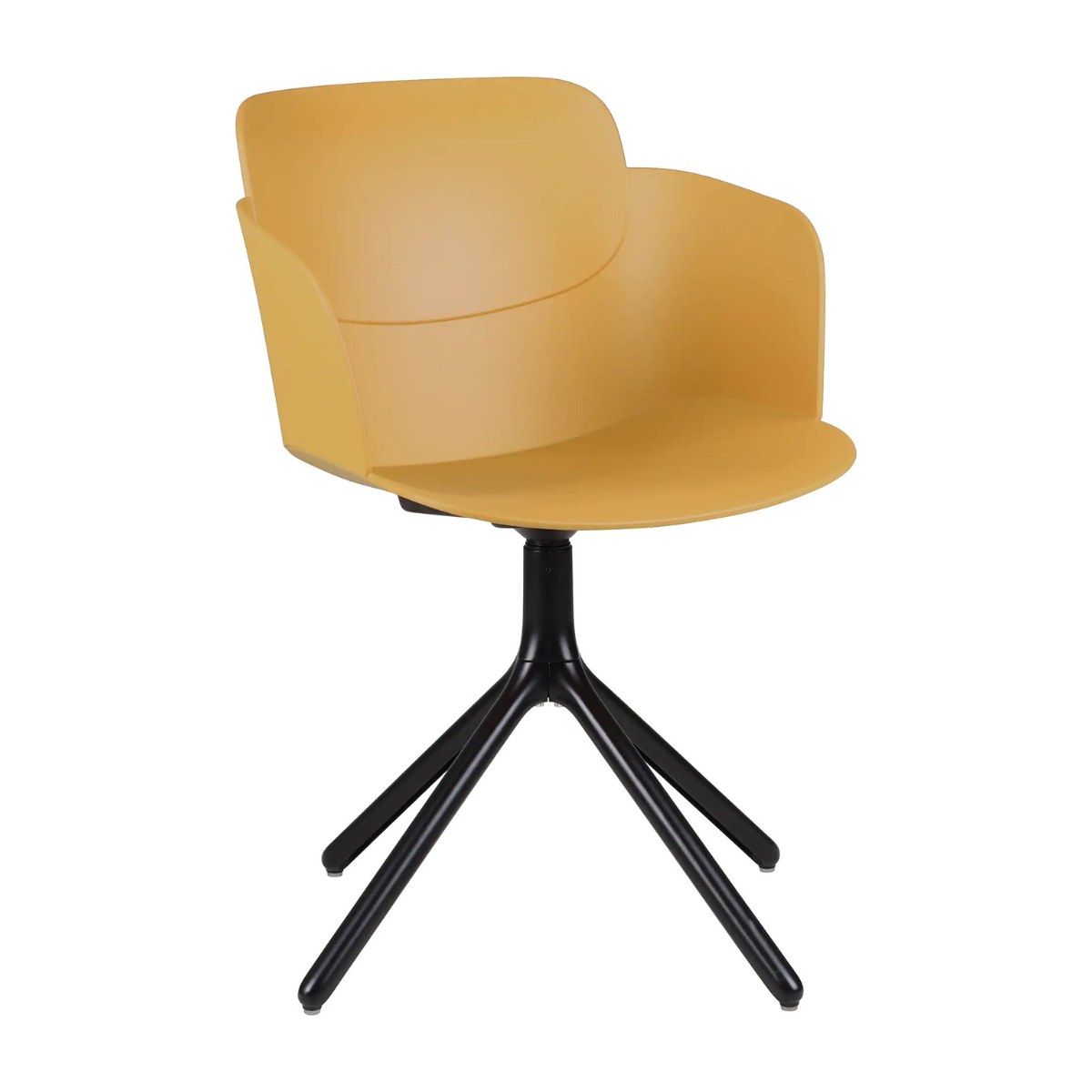 Silla de cafetería KORA con brazos en color amarillo mostaza, carcasa de polipropileno y base piramidal negra