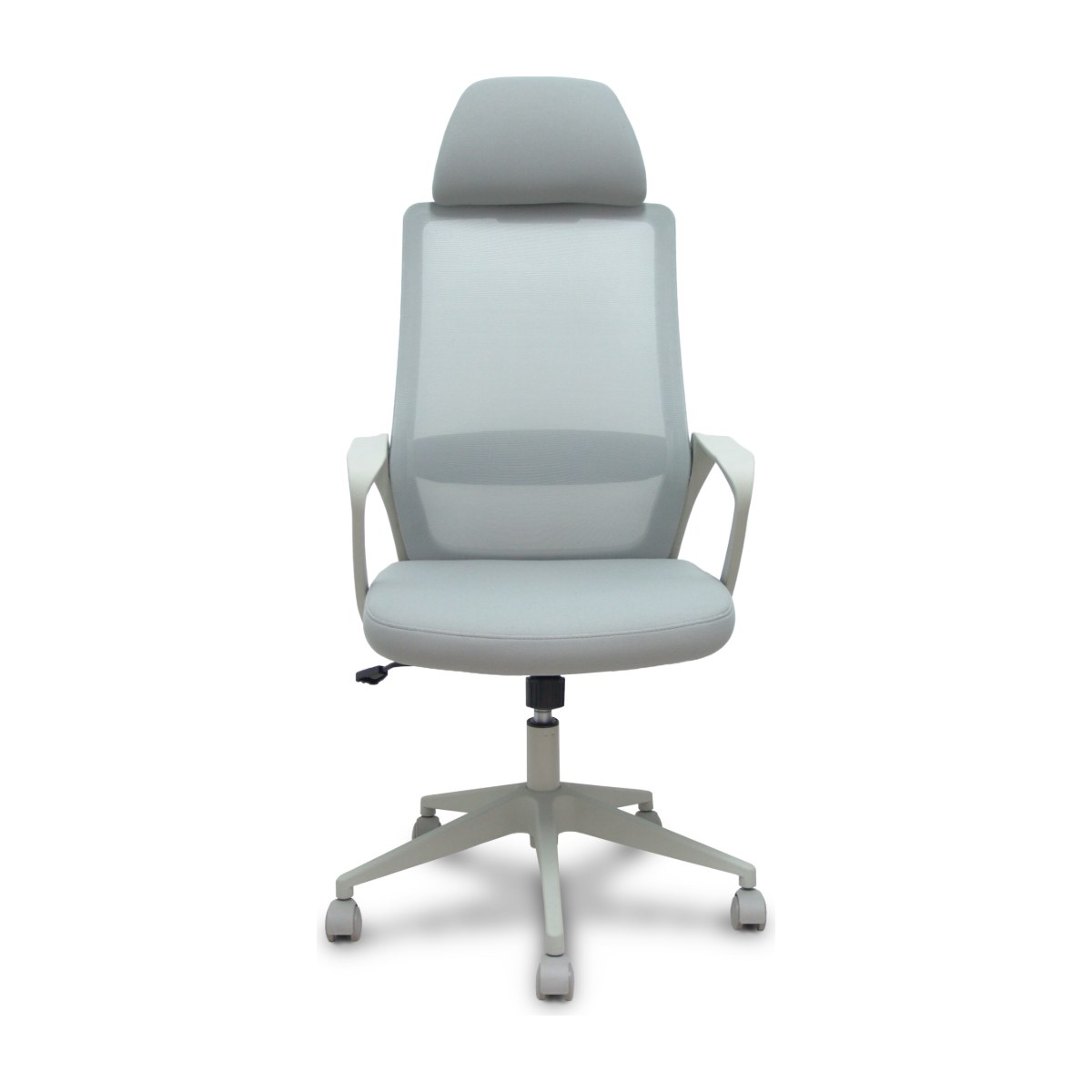 Silla de oficina con cabecero AZURE gris, respaldo de malla y brazos fijos, vista frontal